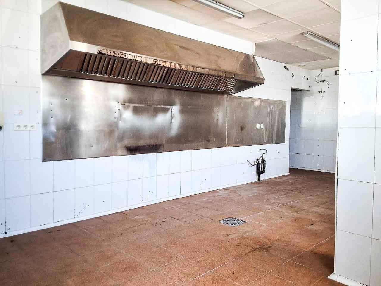 Komercyjne na sprzedaż w Altea - 695 000 € (Ref: 8535840)