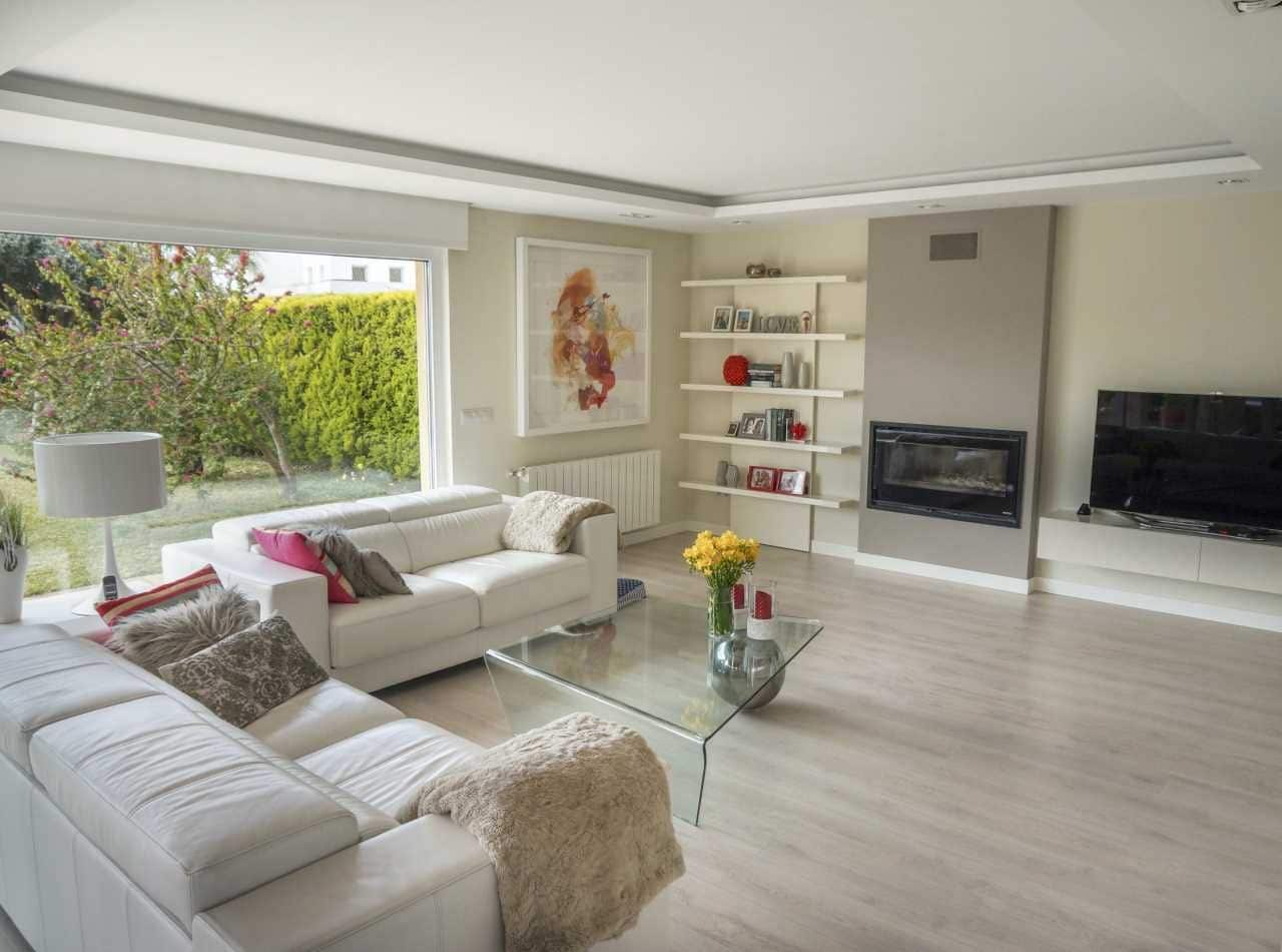 6 bedroom Villa for sale in Alfaz del Pi / L'Alfas del Pi with pool - € 1,400,000 (Ref: 8535886)