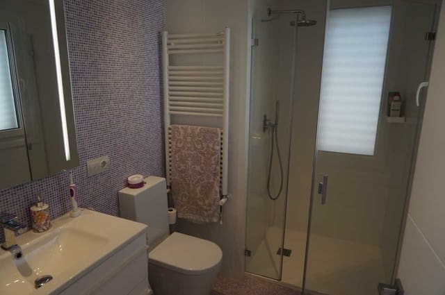 Chalet de 6 habitaciones en Alfaz del Pi / L'Alfàs del Pi en venta con piscina - 1.400.000 € (Ref: 8535886)