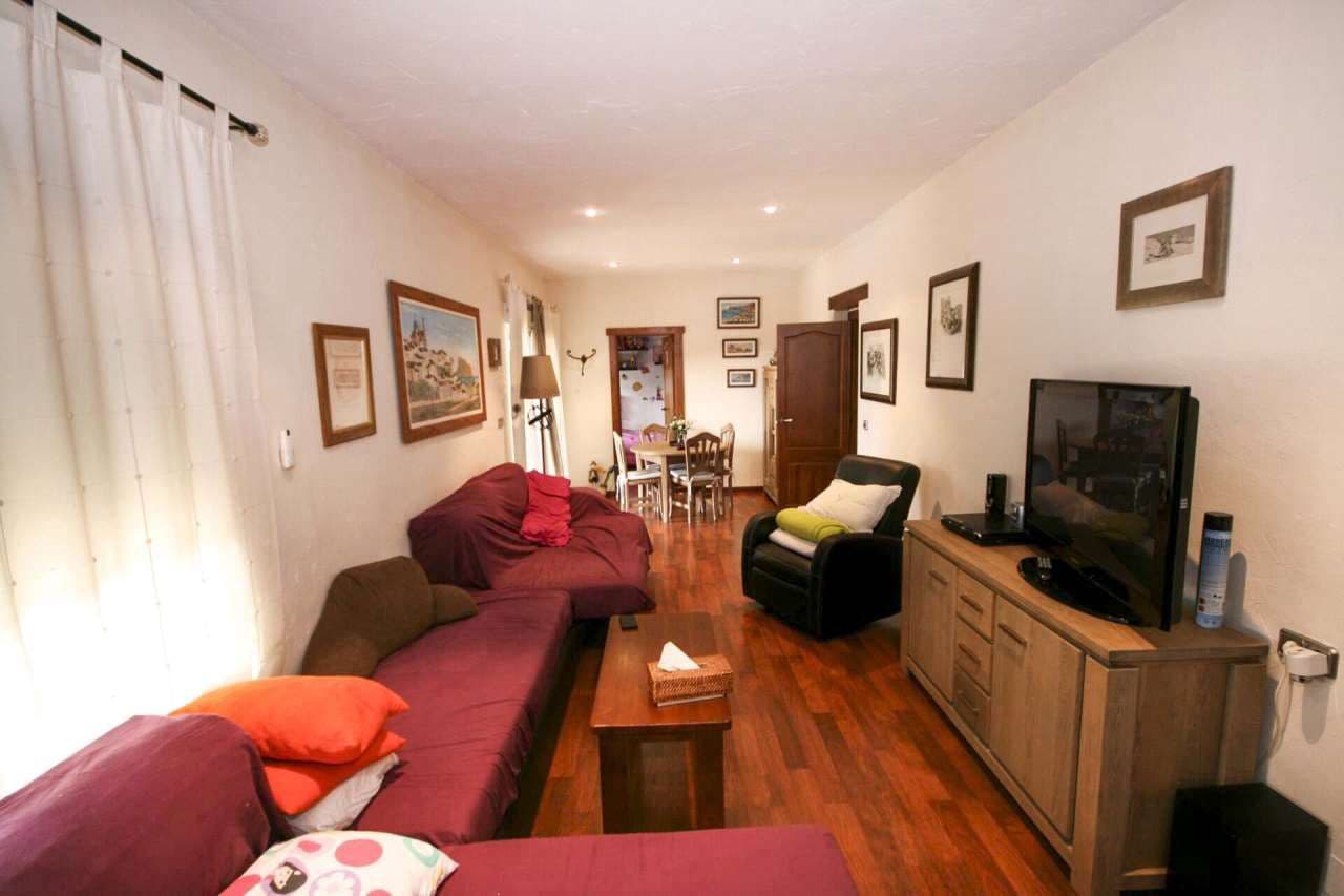 2 bedroom Villa for sale in La Nucia with pool - € 639,000 (Ref: 8535887)