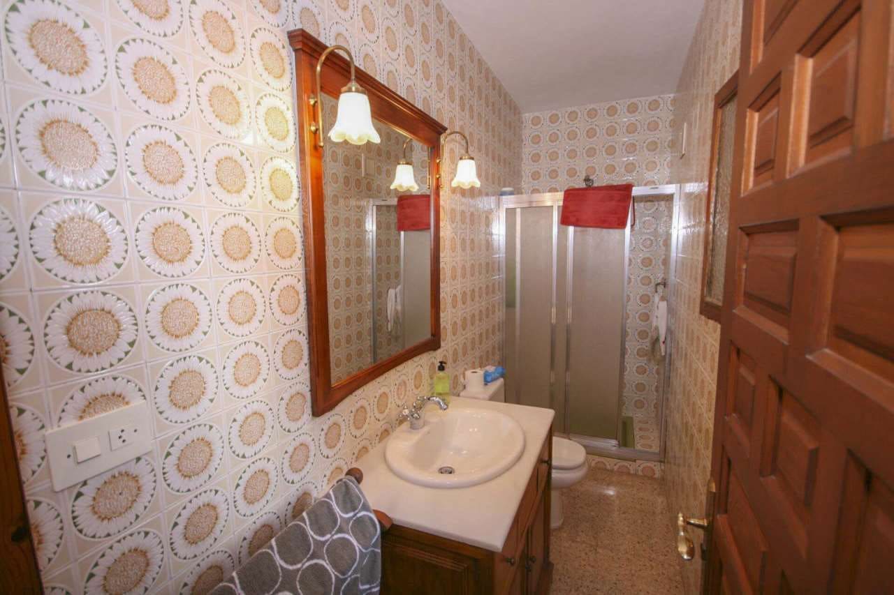 2 bedroom Villa for sale in La Nucia with pool - € 639,000 (Ref: 8535887)