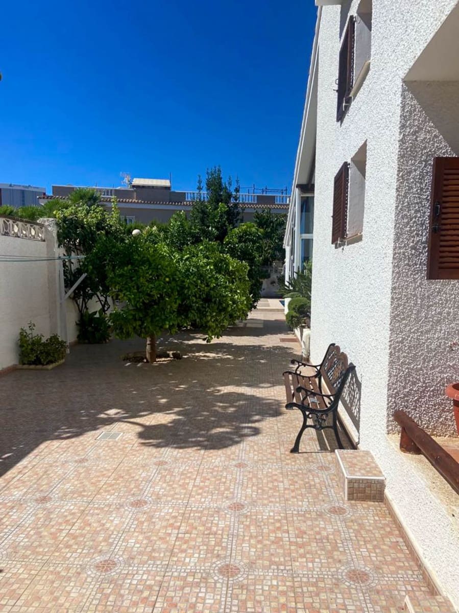 5 soveværelse Villa til salg i Benidorm med swimmingpool - € 745.000 (Ref: 8535918)
