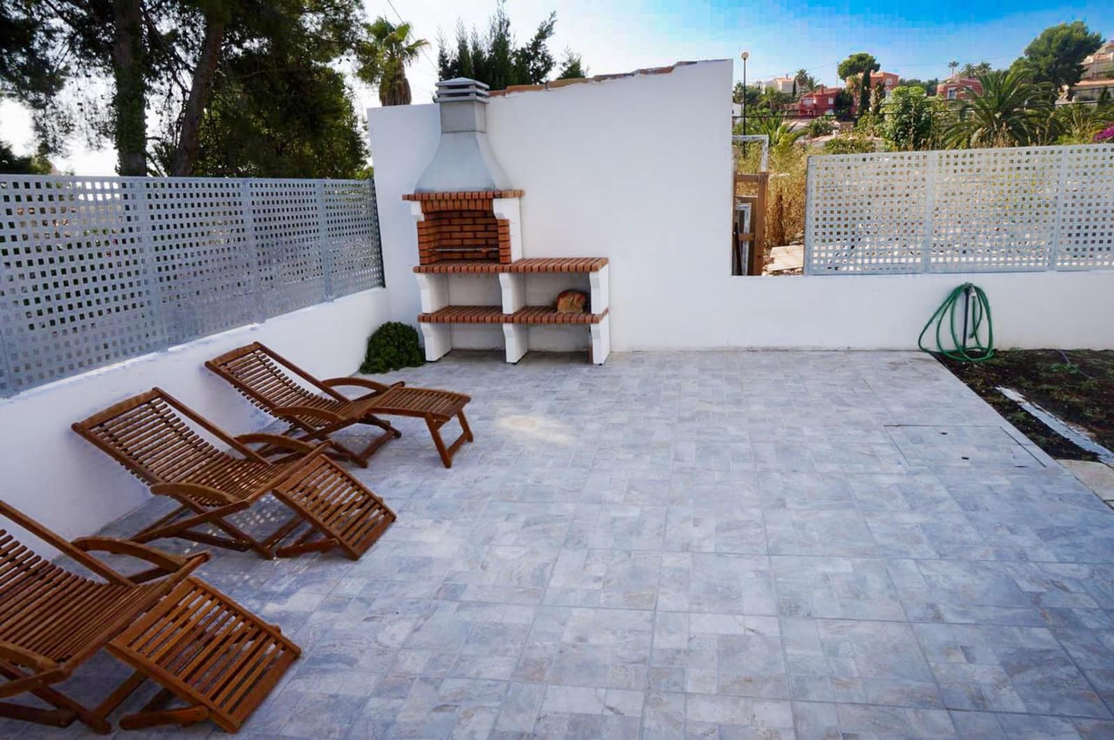 4 bedroom Villa for sale in La Nucia with pool - € 586,000 (Ref: 8535922)