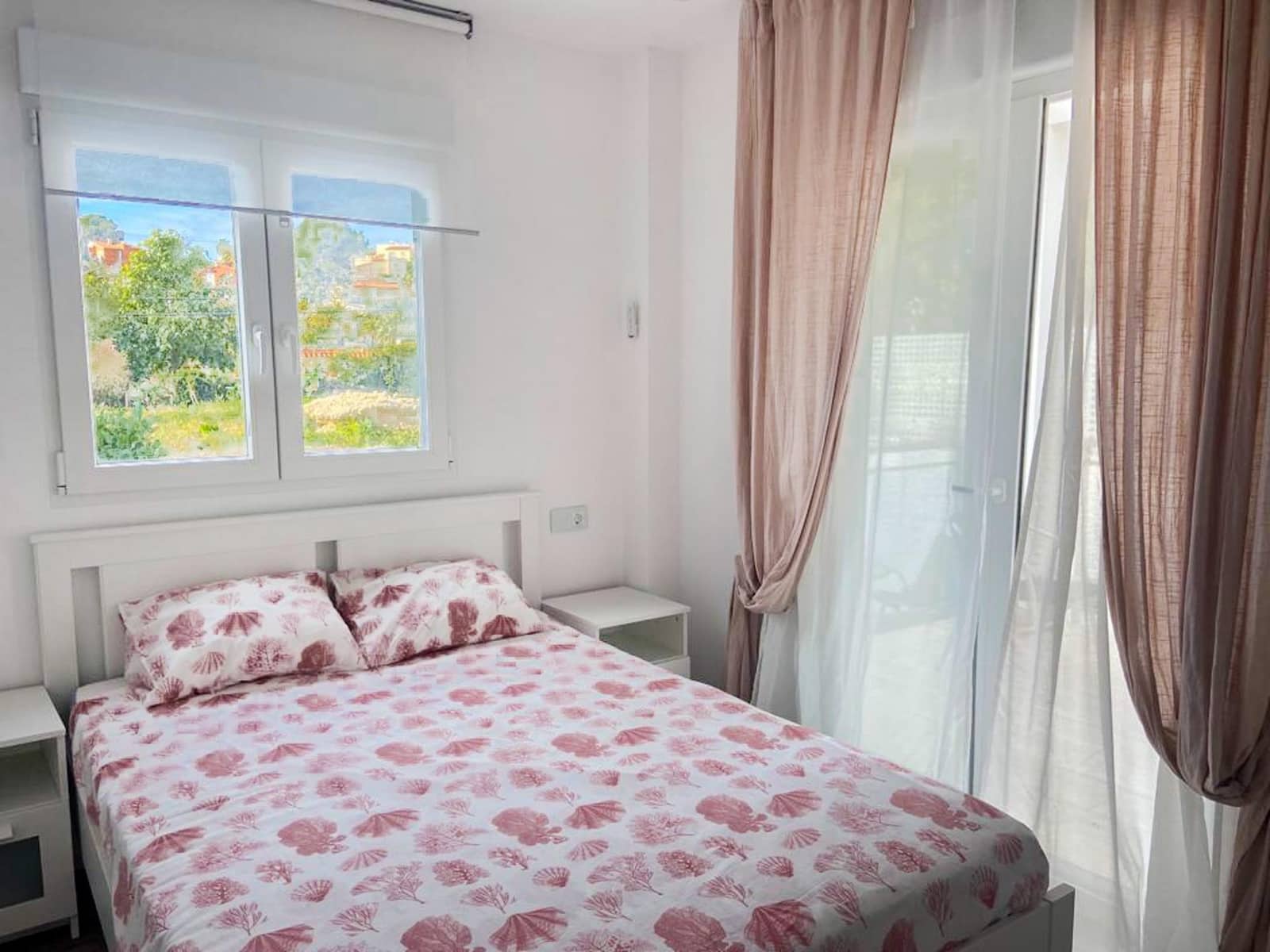 4 bedroom Villa for sale in La Nucia with pool - € 586,000 (Ref: 8535922)