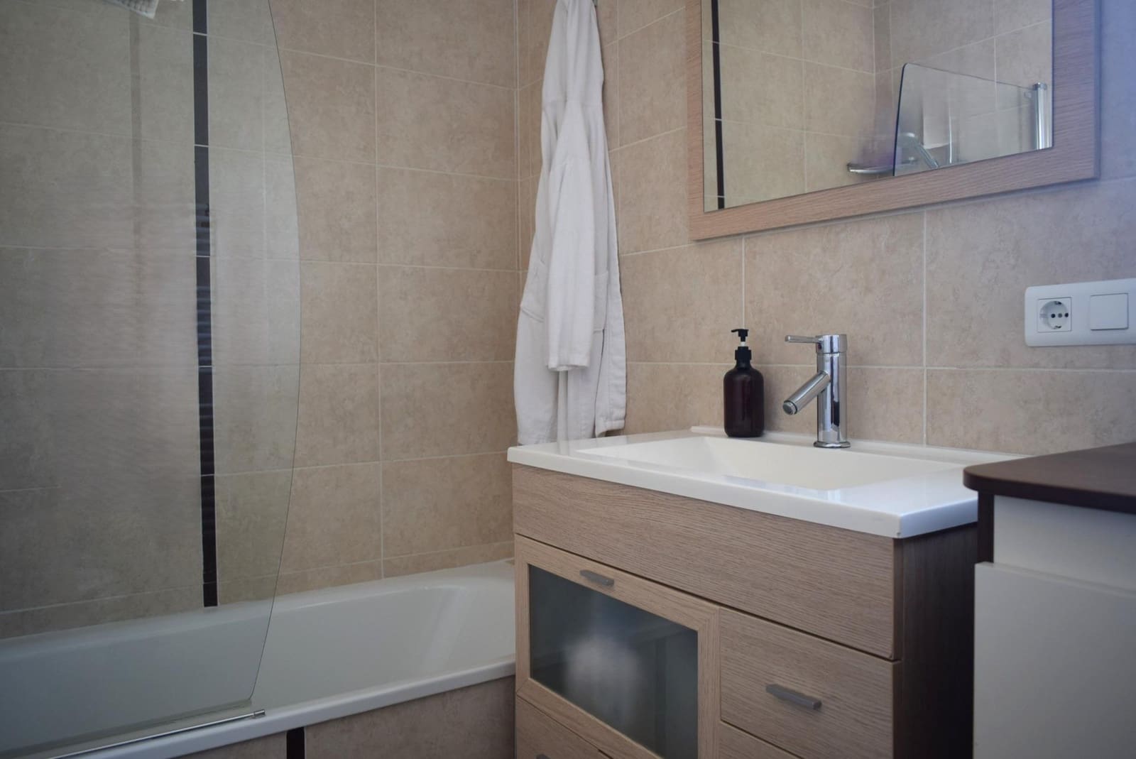 4 chambre Villa/Maison Semi-Mitoyenne à vendre à Alfaz del Pi / L'Alfas del Pi avec piscine - 599 000 € (Ref: 8535927)