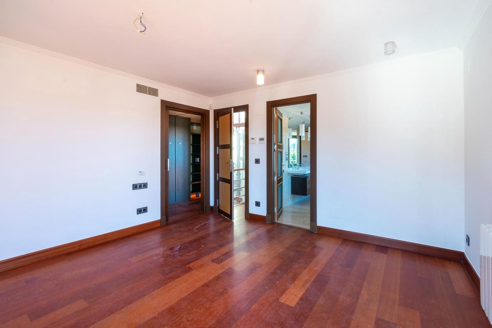 4 Zimmer Villa zu verkaufen in Alfaz del Pi / L'Alfas del Pi mit Pool - 1.650.000 € (Ref: 8600722)