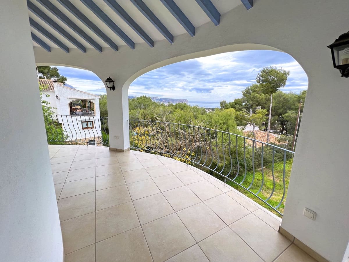 Chalet de 4 habitaciones en Javea / Xàbia en venta con piscina garaje - 875.000 € (Ref: 8661020)