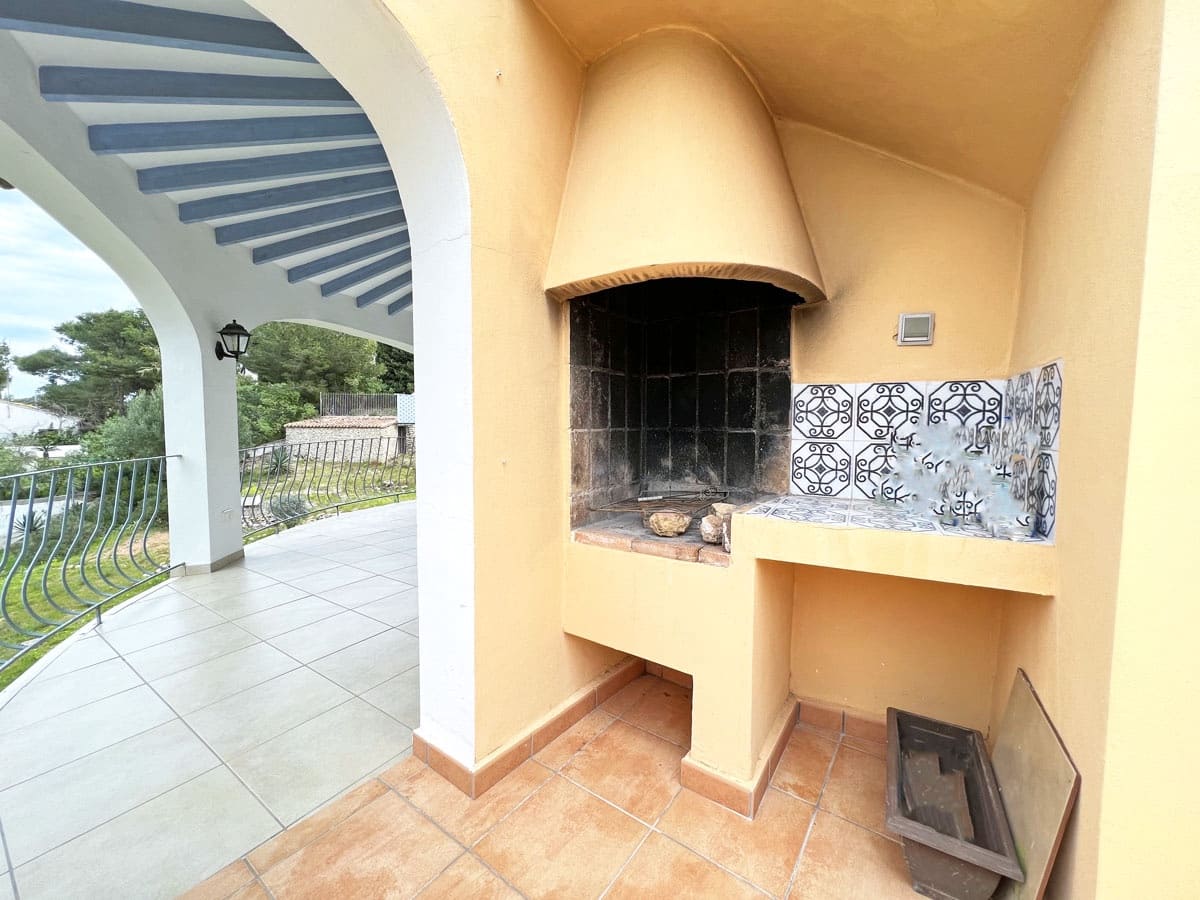 Chalet de 4 habitaciones en Javea / Xàbia en venta con piscina garaje - 875.000 € (Ref: 8661020)