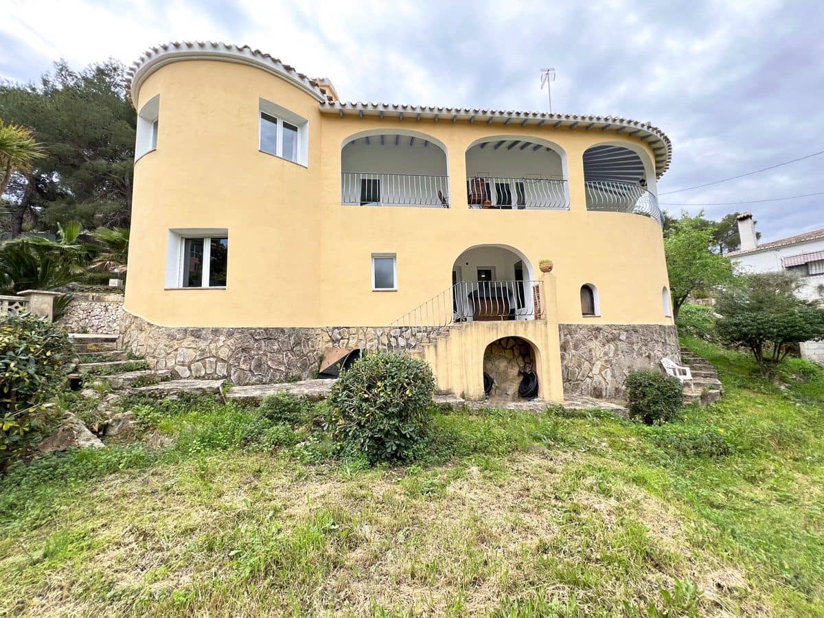 Chalet de 4 habitaciones en Javea / Xàbia en venta con piscina garaje - 875.000 € (Ref: 8661020)