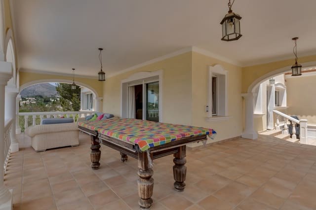 4 chambre Villa/Maison à vendre à Javea / Xàbia avec piscine garage - 849 000 € (Ref: 8661040)