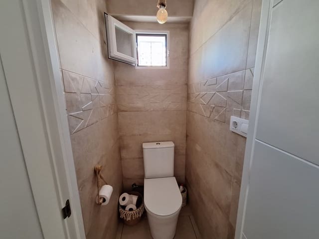 6 makuuhuone Huvila myytävänä paikassa Calpe / Calp - 689 500 € (Ref: 8661047)