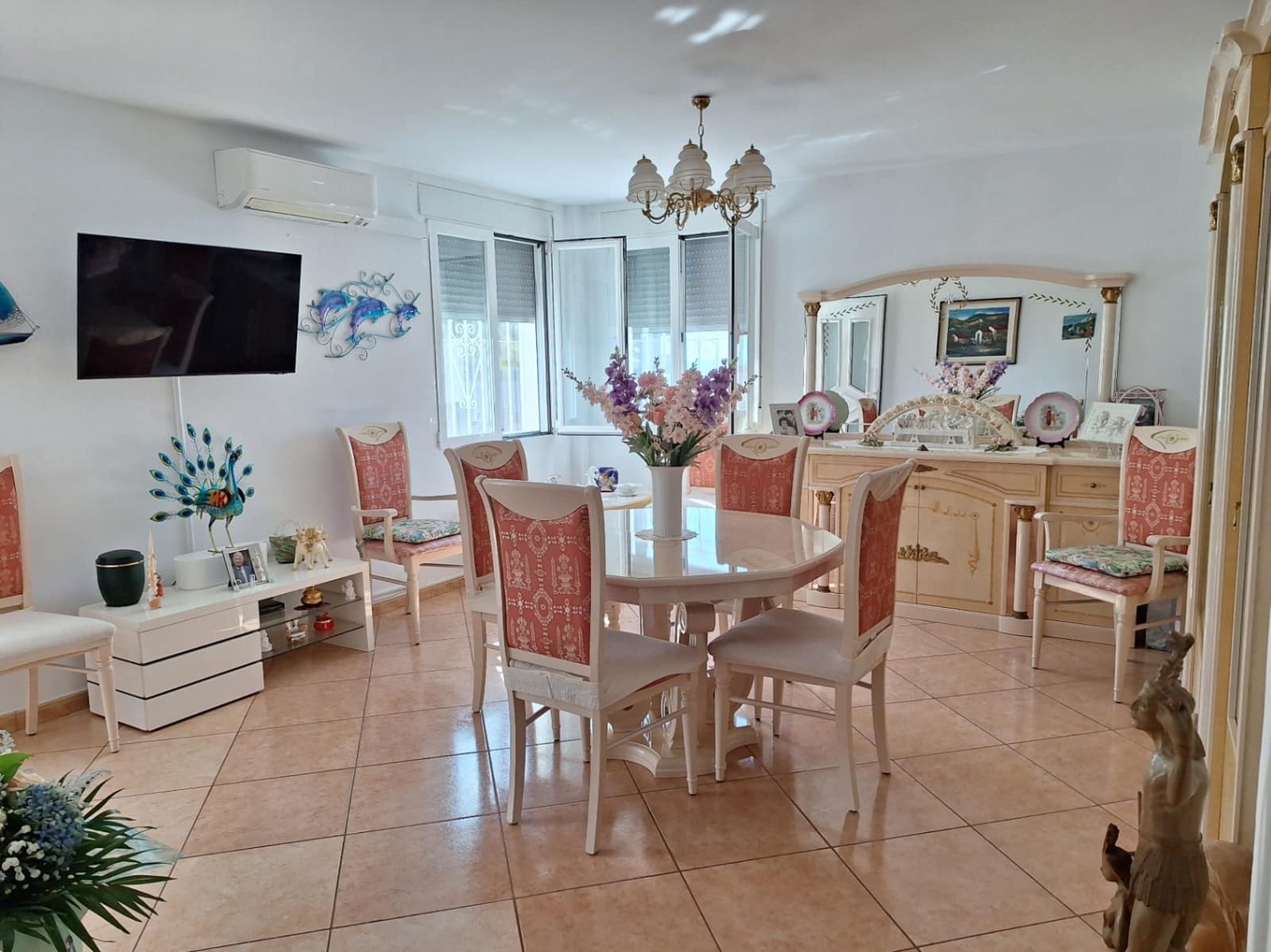 6 bedroom Villa for sale in Calpe / Calp - € 689,500 (Ref: 8661047)