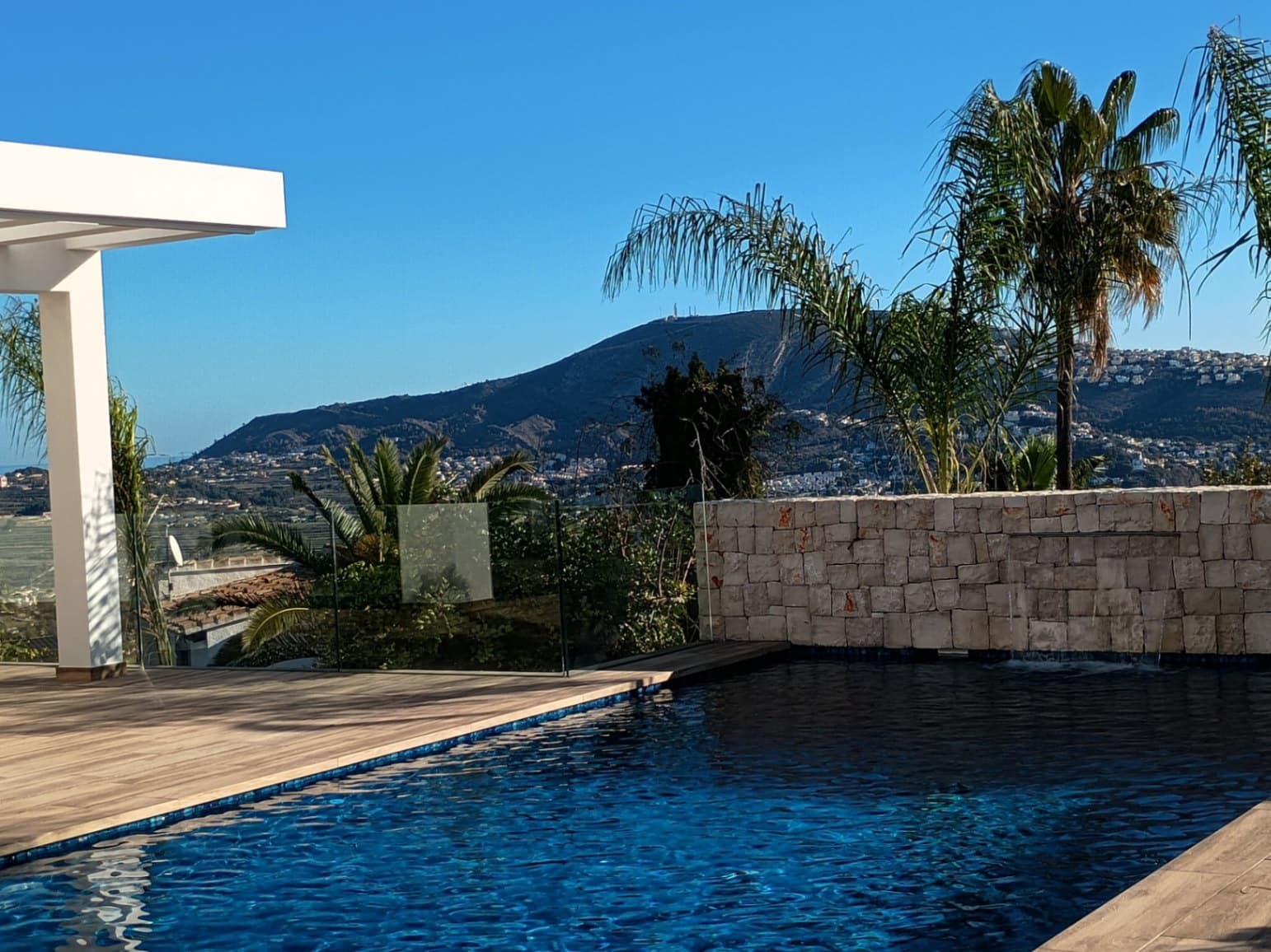 3 bedroom Villa for sale in Moraira with pool - € 2,250,000 (Ref: 8661068)