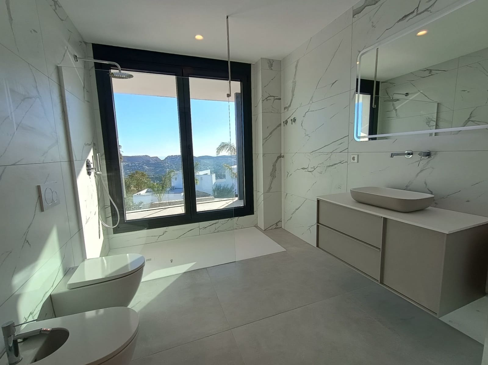 3 bedroom Villa for sale in Moraira with pool - € 2,250,000 (Ref: 8661068)