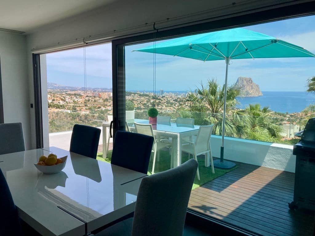 4 quarto Moradia para venda em Calpe / Calp com piscina - 890 000 € (Ref: 8661098)