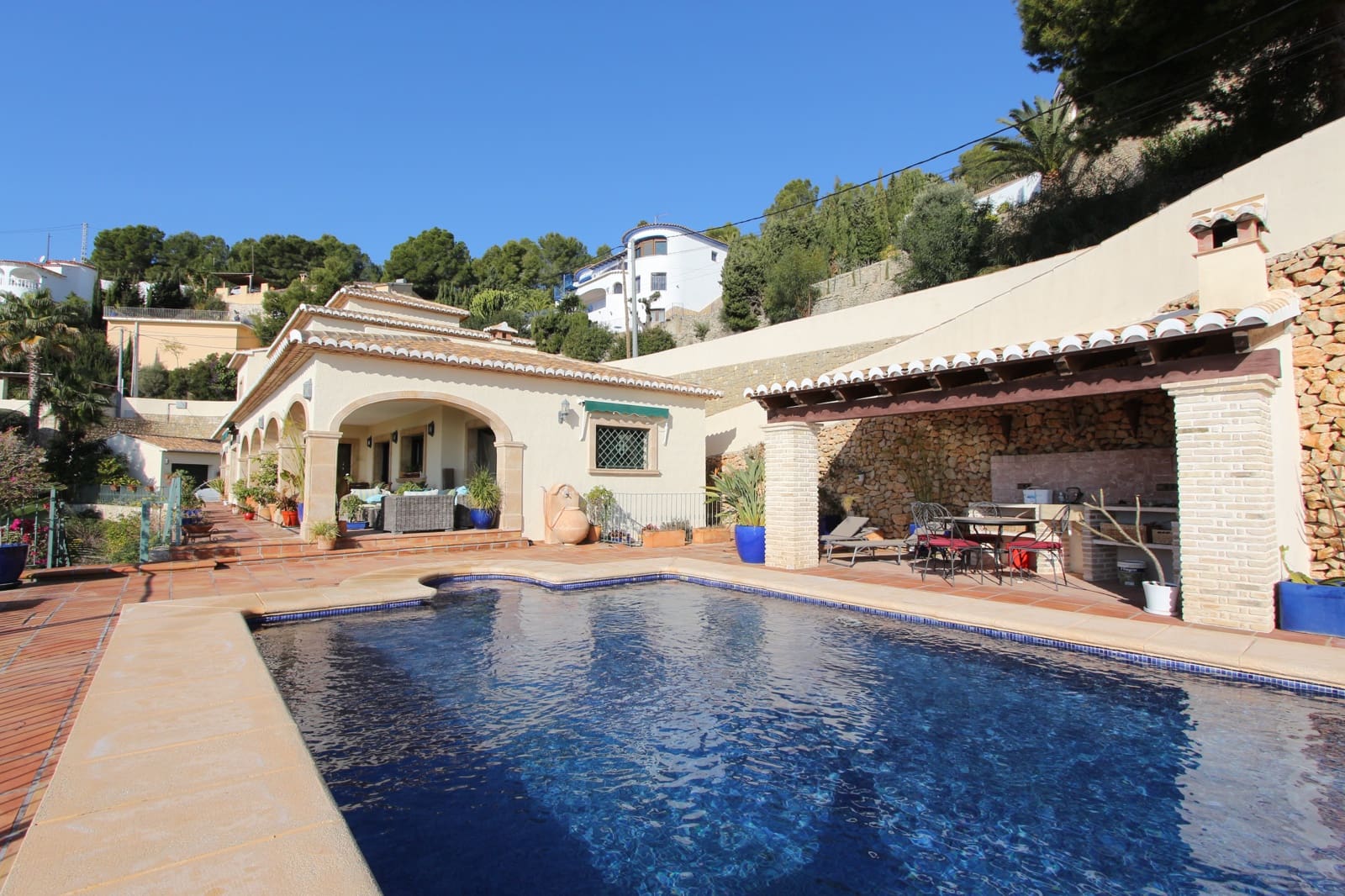 5 soveværelse Villa til salg i Benissa med swimmingpool - € 2.200.000 (Ref: 8661101)