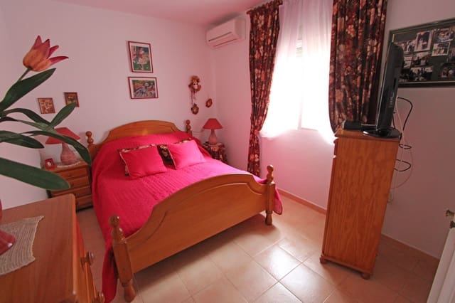 2 quarto Moradia para venda em Ráfol de Almunia com garagem - 245 000 € (Ref: 8661103)