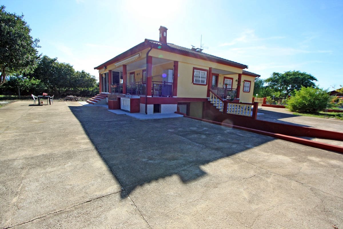 4 sovrum Villa till salu i Els Poblets med pool garage - 850 000 € (Ref: 8661107)