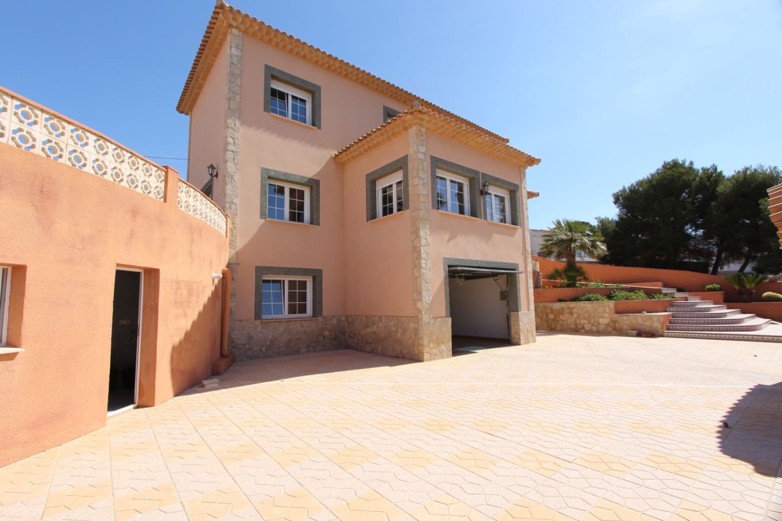 5 makuuhuone Huvila myytävänä paikassa Calpe / Calp mukana uima-altaan - 737 000 € (Ref: 8661109)