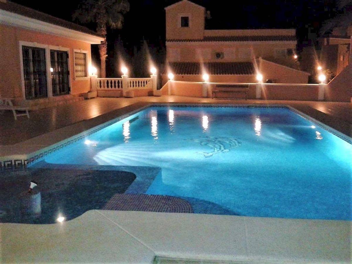 5 soverom Villa til salgs i Calpe / Calp med svømmebasseng - € 895 000 (Ref: 8661119)