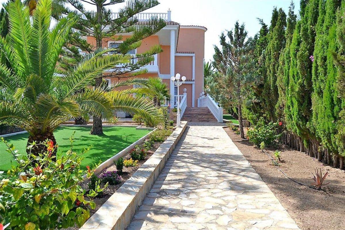 5 soverom Villa til salgs i Calpe / Calp med svømmebasseng - € 895 000 (Ref: 8661119)