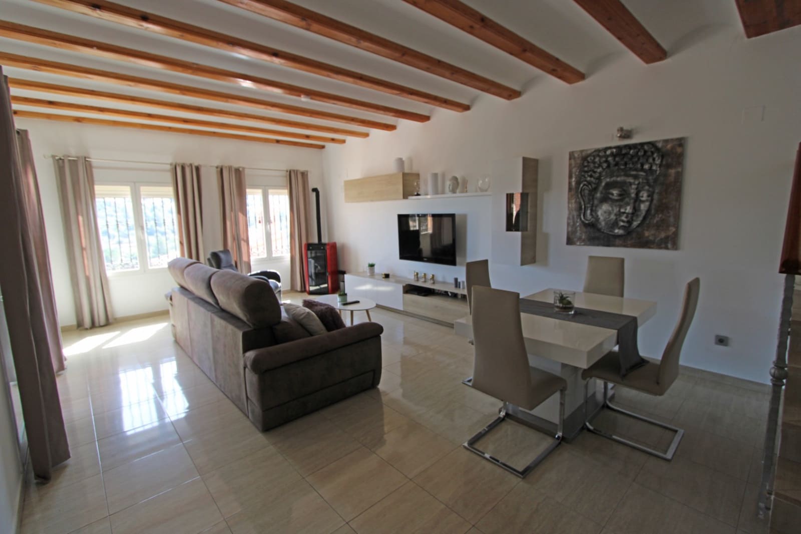 5 chambre Villa/Maison à vendre à Orba avec piscine garage - 499 000 € (Ref: 8661121)