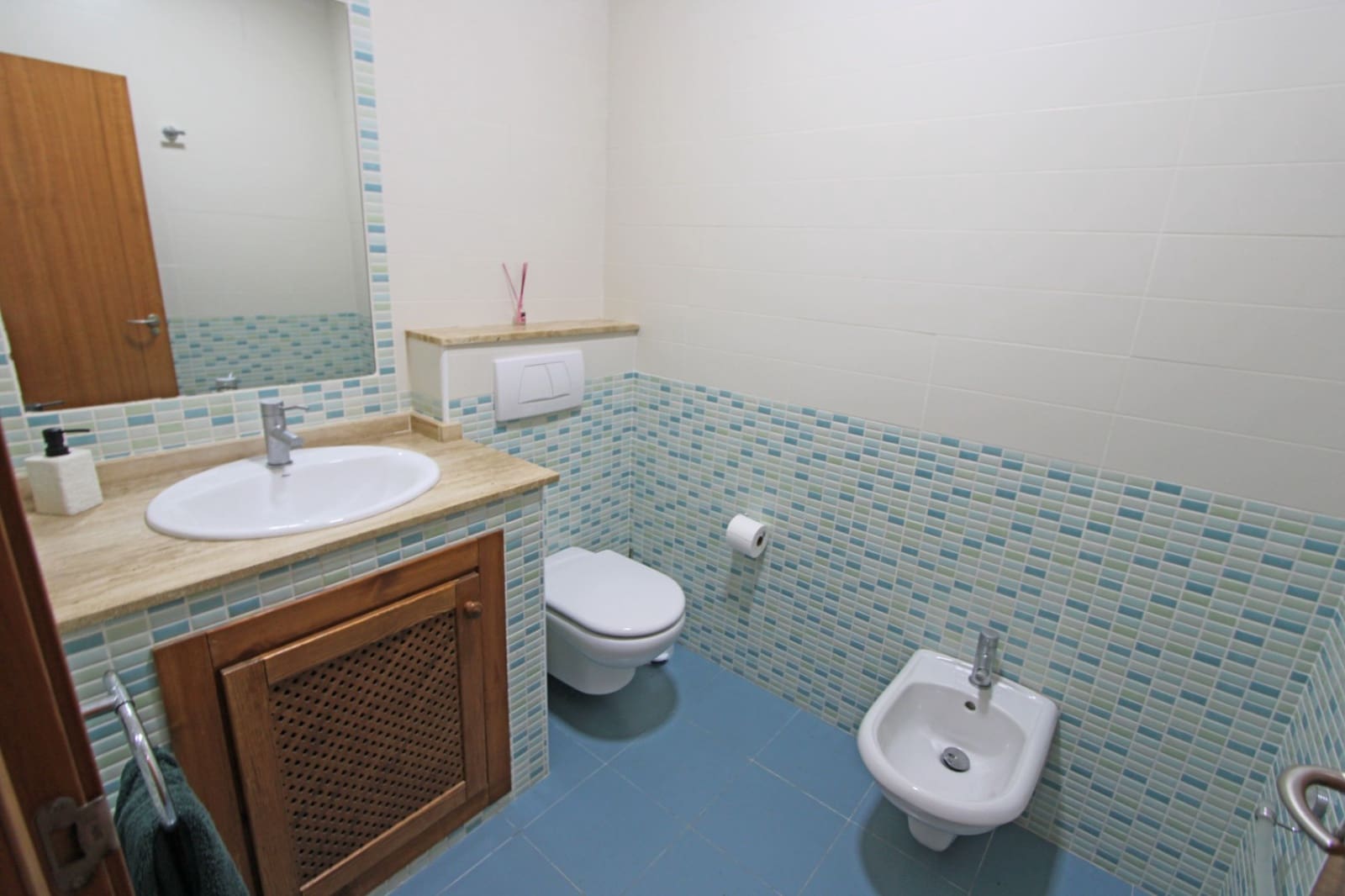 5 chambre Villa/Maison à vendre à Orba avec piscine garage - 499 000 € (Ref: 8661121)