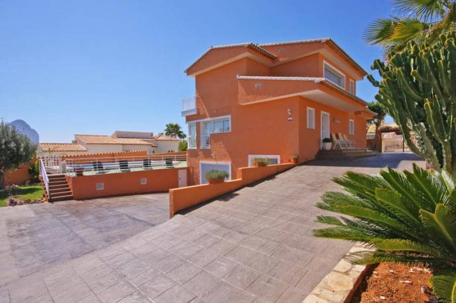4 chambre Villa/Maison à vendre à Calpe / Calp avec piscine - 680 000 € (Ref: 8661140)