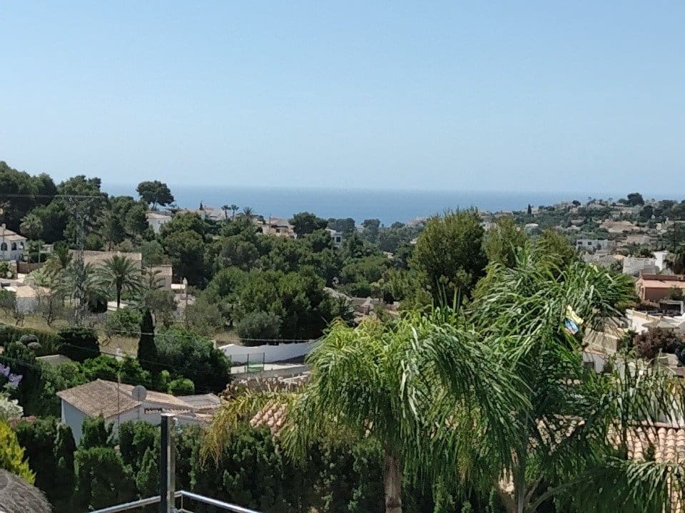 6 bedroom Villa for sale in Benissa with pool - € 1,999,999 (Ref: 8661145)