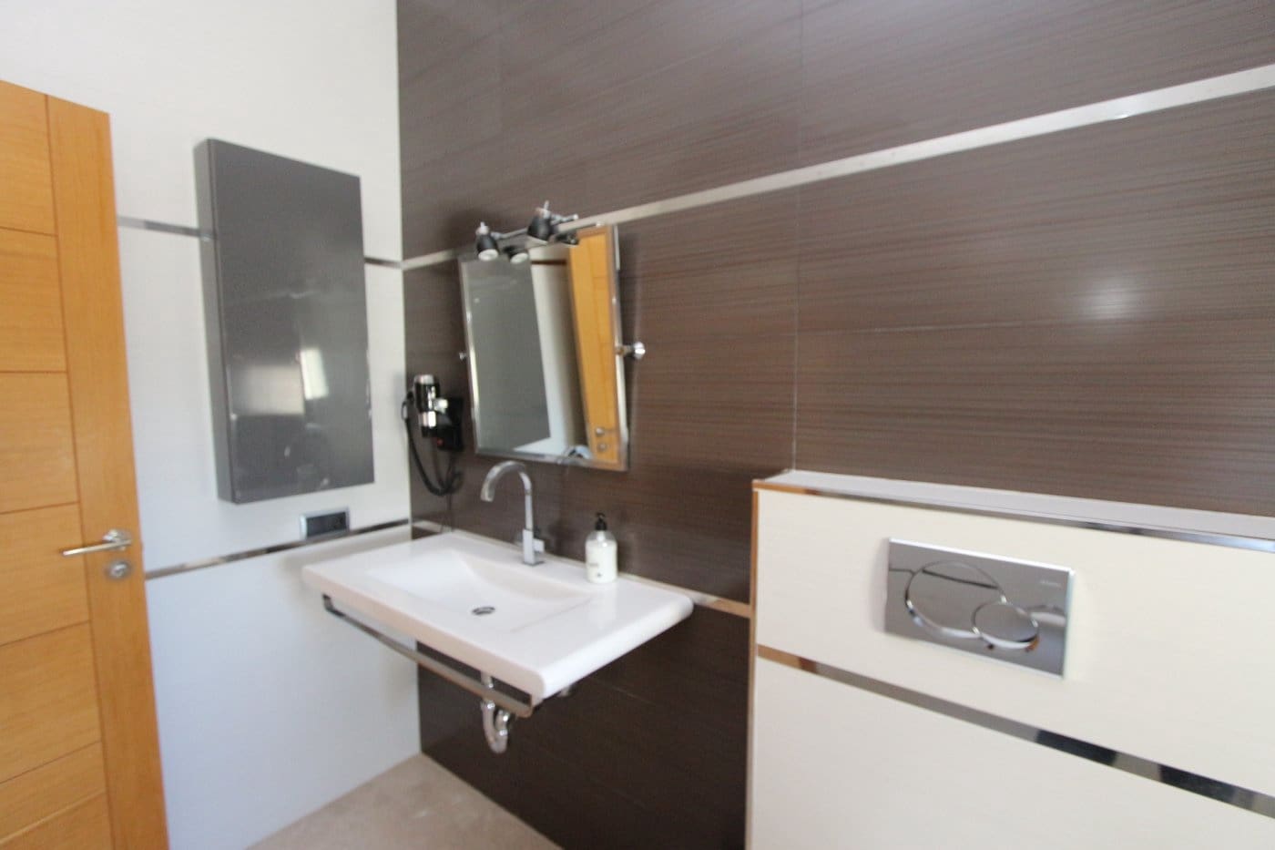 6 bedroom Villa for sale in Benissa with pool - € 1,999,999 (Ref: 8661145)