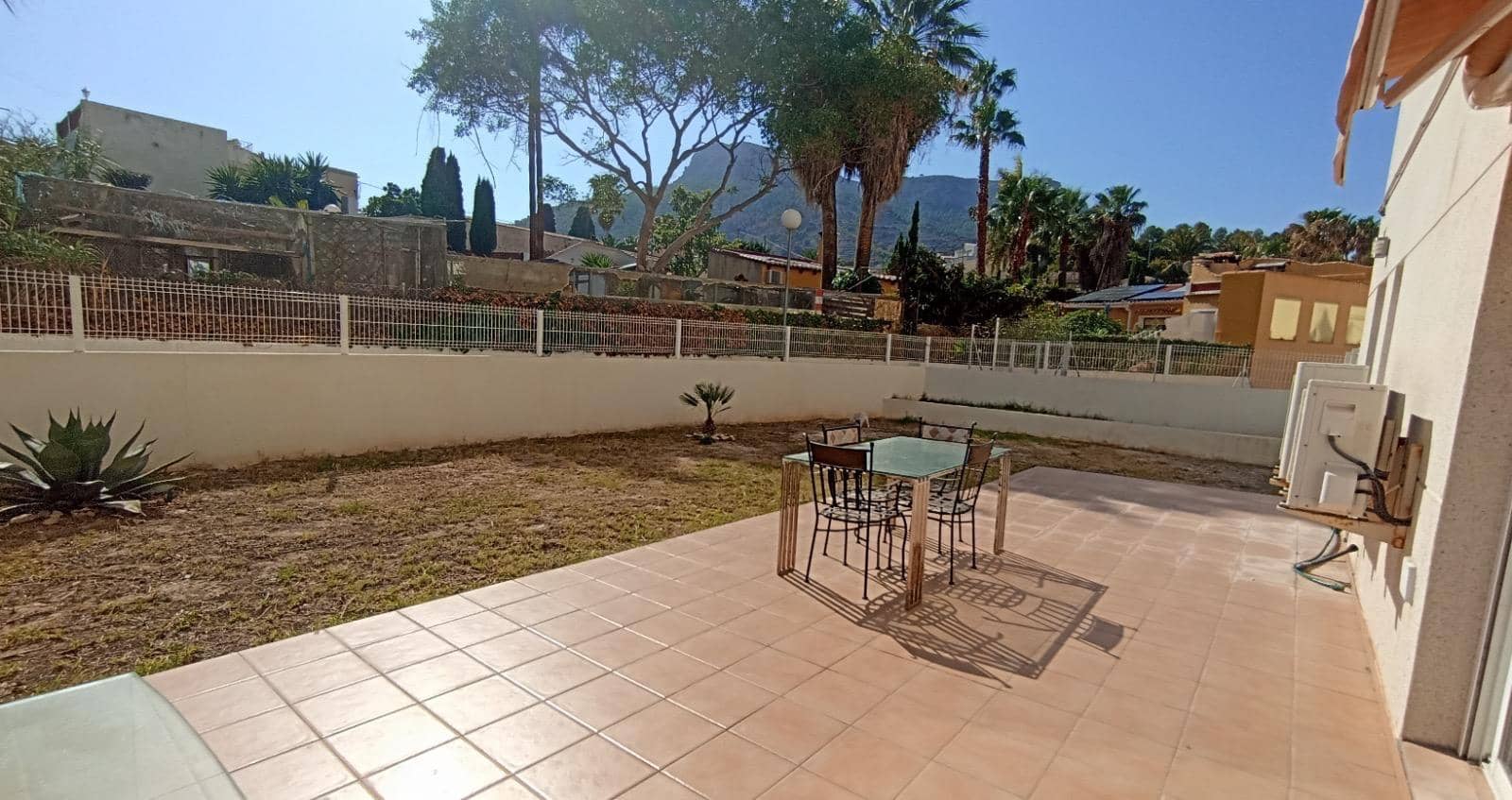 3 Zimmer Apartment zu verkaufen in Calpe / Calp mit Pool Garage - 290.000 € (Ref: 8670882)