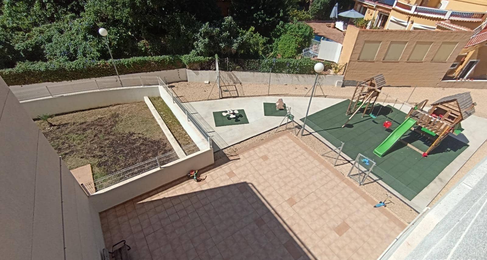 3 Zimmer Apartment zu verkaufen in Calpe / Calp mit Pool Garage - 290.000 € (Ref: 8670882)