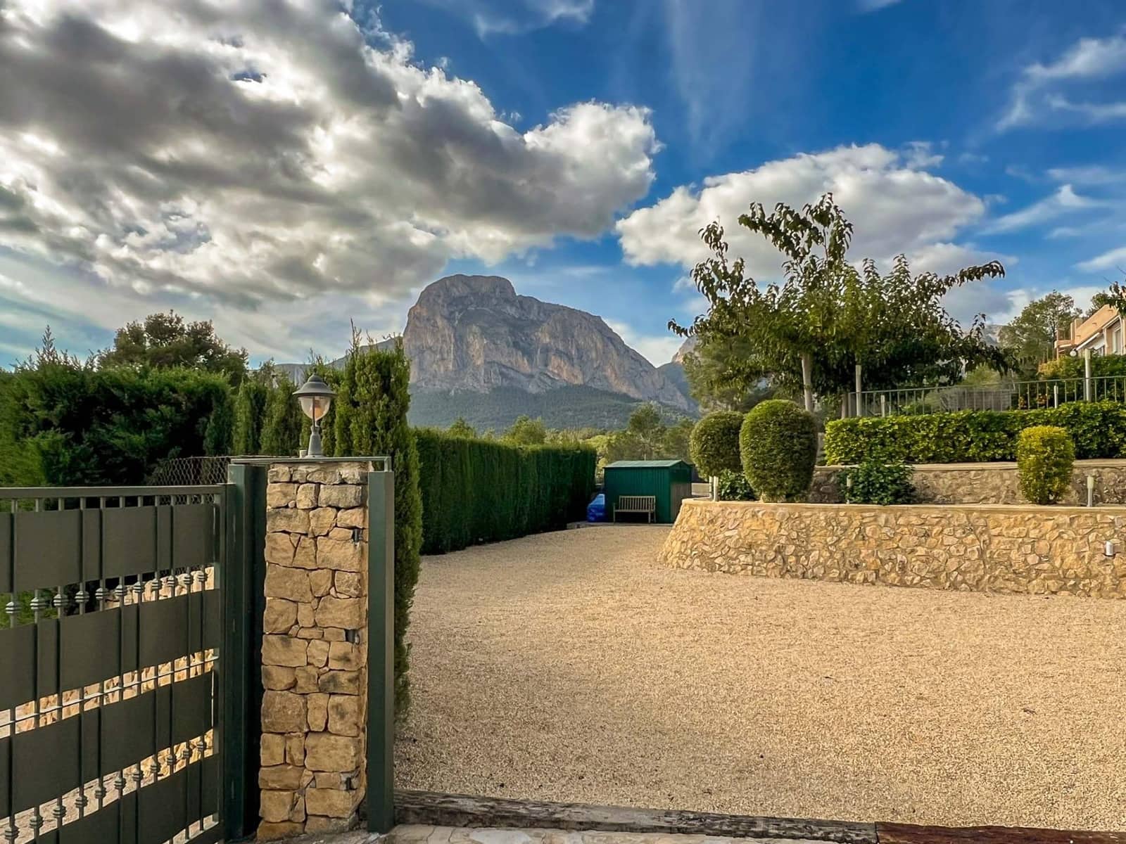 4 makuuhuone Huvila myytävänä paikassa Polop mukana uima-altaan - 695 000 € (Ref: 8688567)