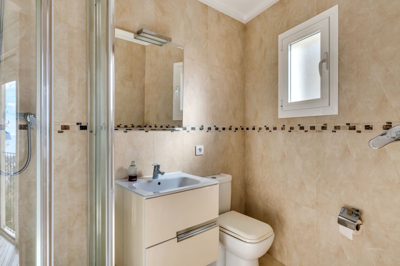 5 sypialnia Willa na sprzedaż w Cumbre del Sol z basenem garażem - 1 195 000 € (Ref: 8718320)