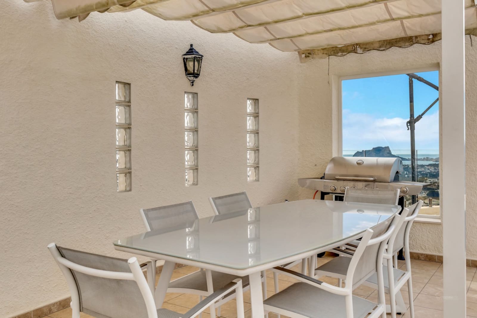 5 sypialnia Willa na sprzedaż w Cumbre del Sol z basenem garażem - 1 195 000 € (Ref: 8718320)