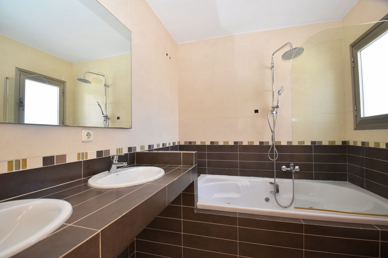 Chalet de 4 habitaciones en Altea la Vella en venta con piscina garaje - 850.000 € (Ref: 8774504)