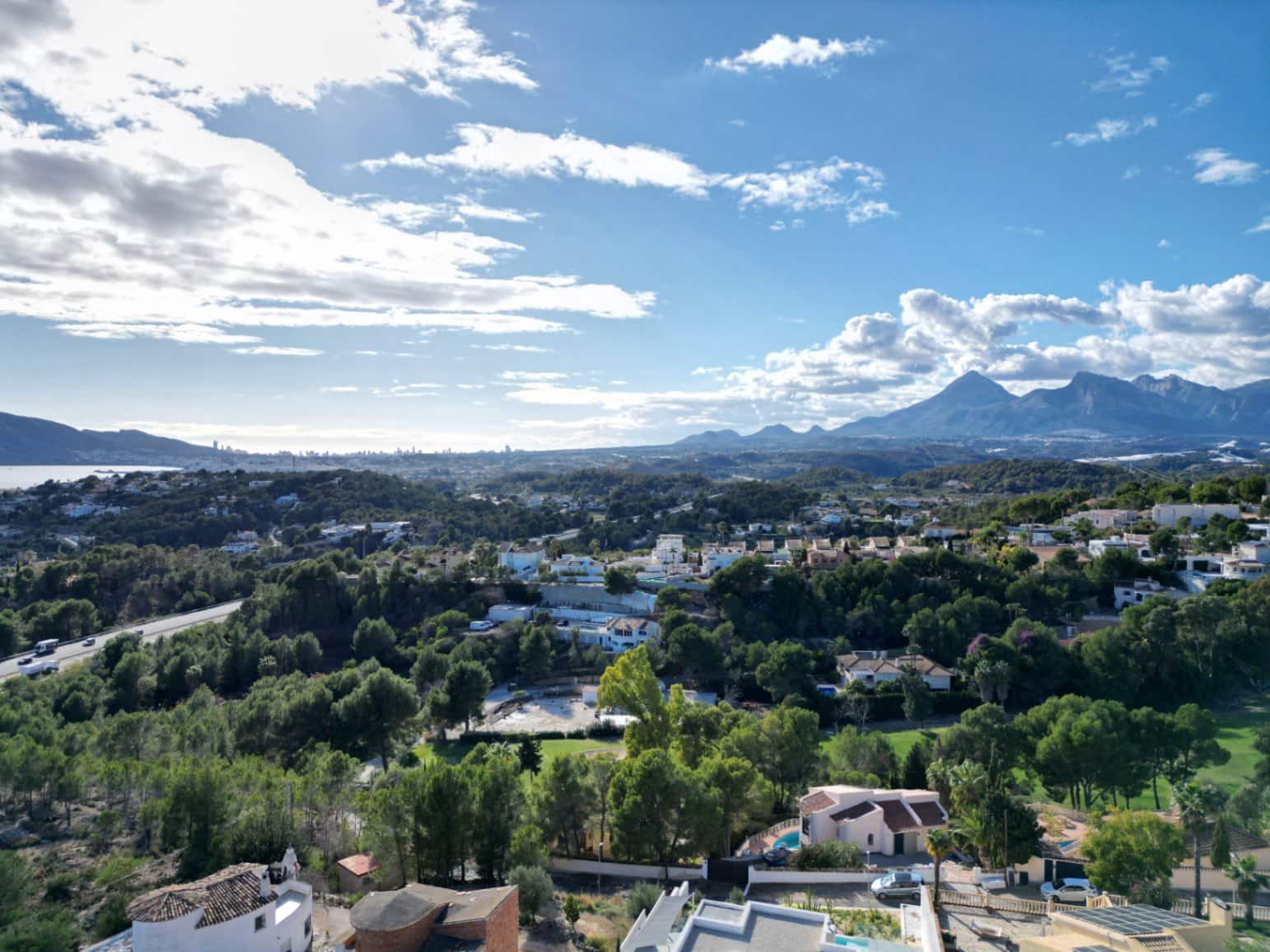 Chalet de 4 habitaciones en Altea la Vella en venta con piscina garaje - 850.000 € (Ref: 8774504)