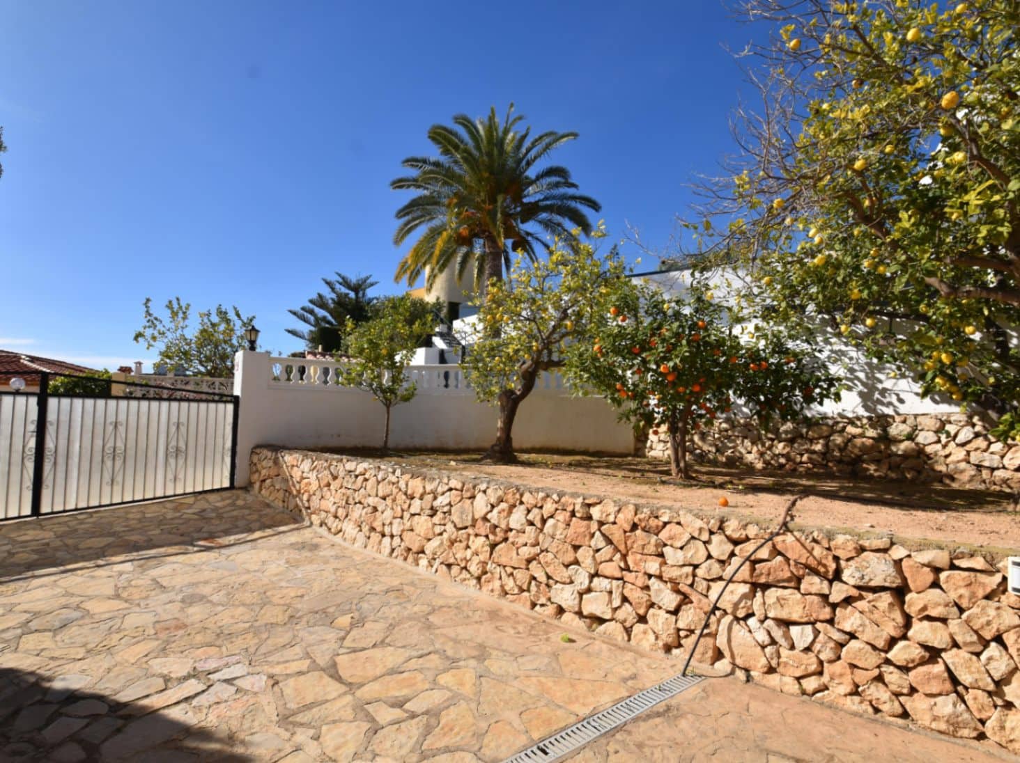 7 soveværelse Villa til salg i Calpe / Calp med swimmingpool garage - € 895.000 (Ref: 8839910)