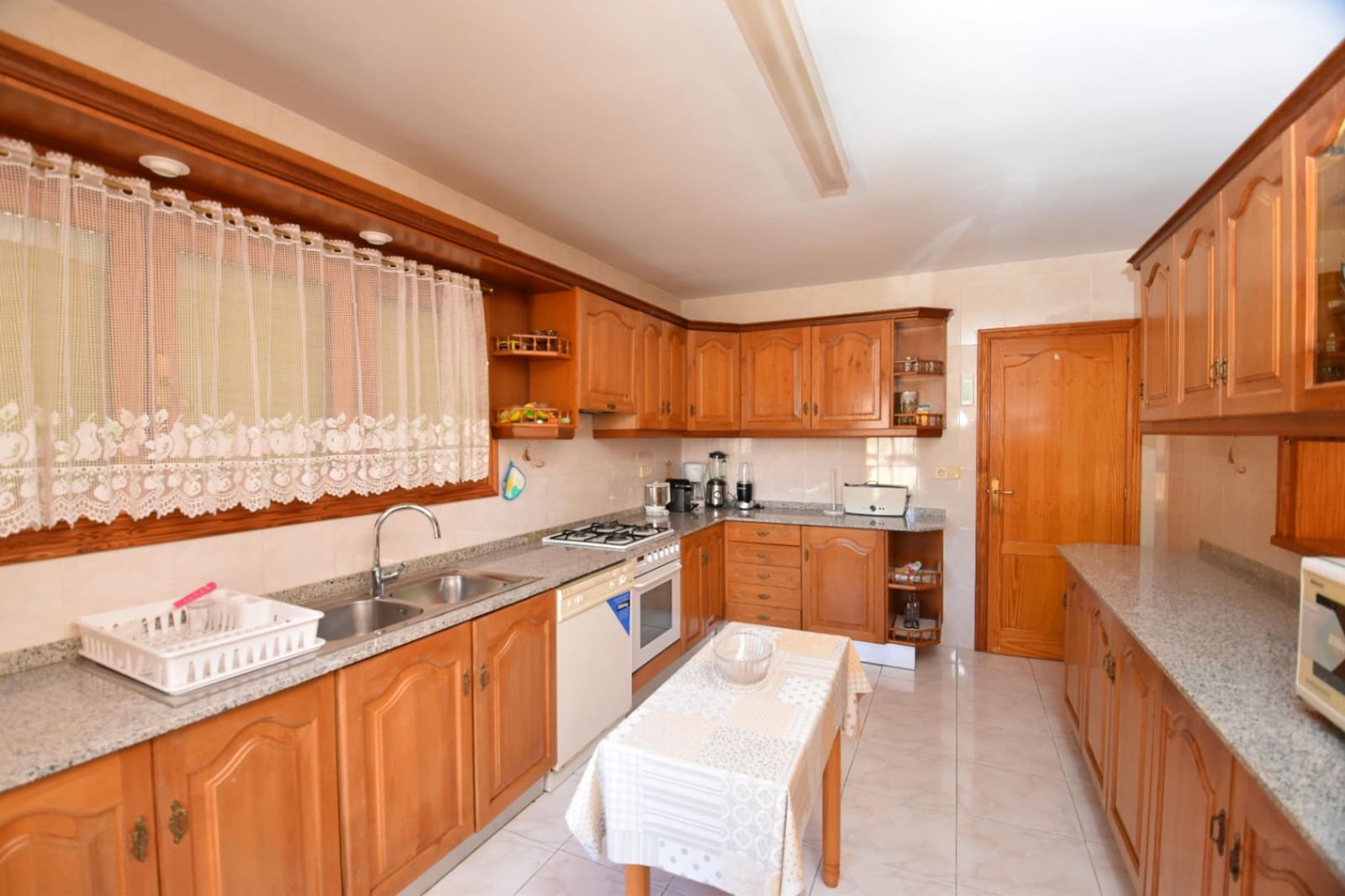 7 soveværelse Villa til salg i Calpe / Calp med swimmingpool garage - € 895.000 (Ref: 8839910)