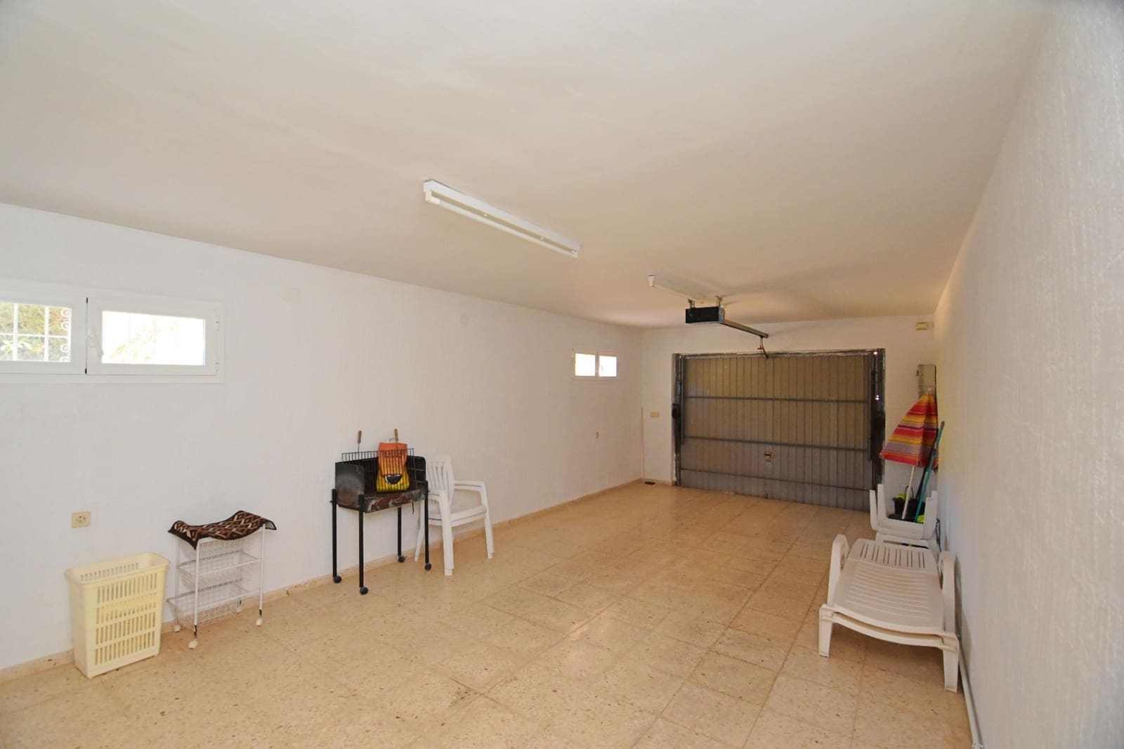 7 soveværelse Villa til salg i Calpe / Calp med swimmingpool garage - € 895.000 (Ref: 8839910)