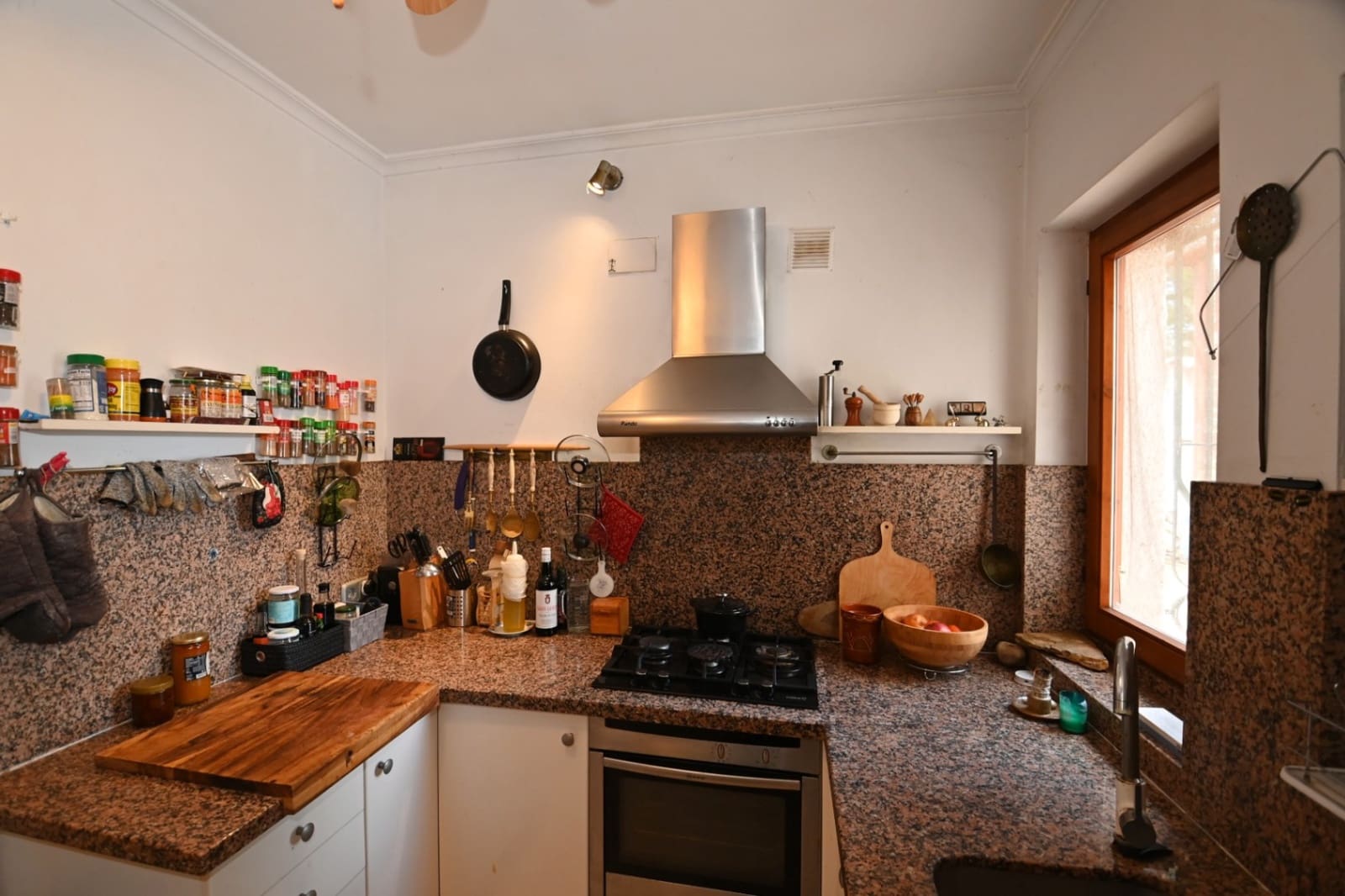 5 sypialnia Willa na sprzedaż w Montemar z basenem garażem - 855 000 € (Ref: 8878993)