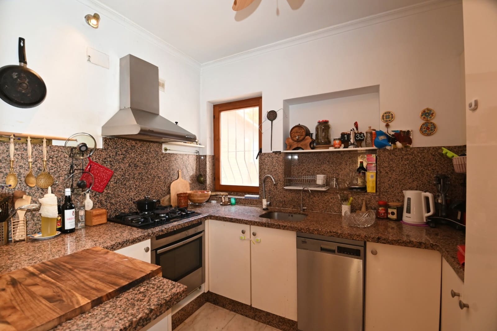 5 sypialnia Willa na sprzedaż w Montemar z basenem garażem - 855 000 € (Ref: 8878993)