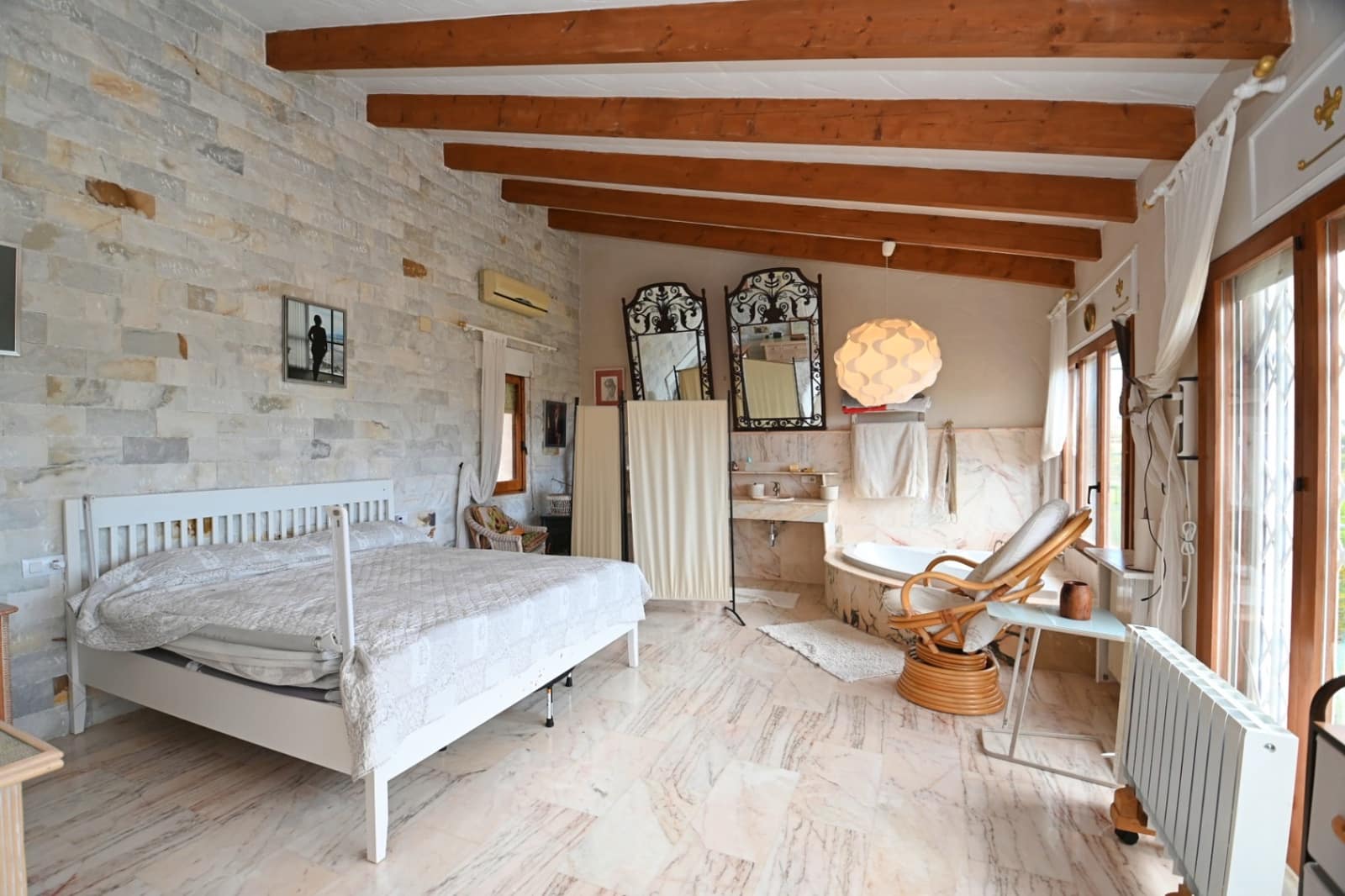 5 sypialnia Willa na sprzedaż w Montemar z basenem garażem - 855 000 € (Ref: 8878993)