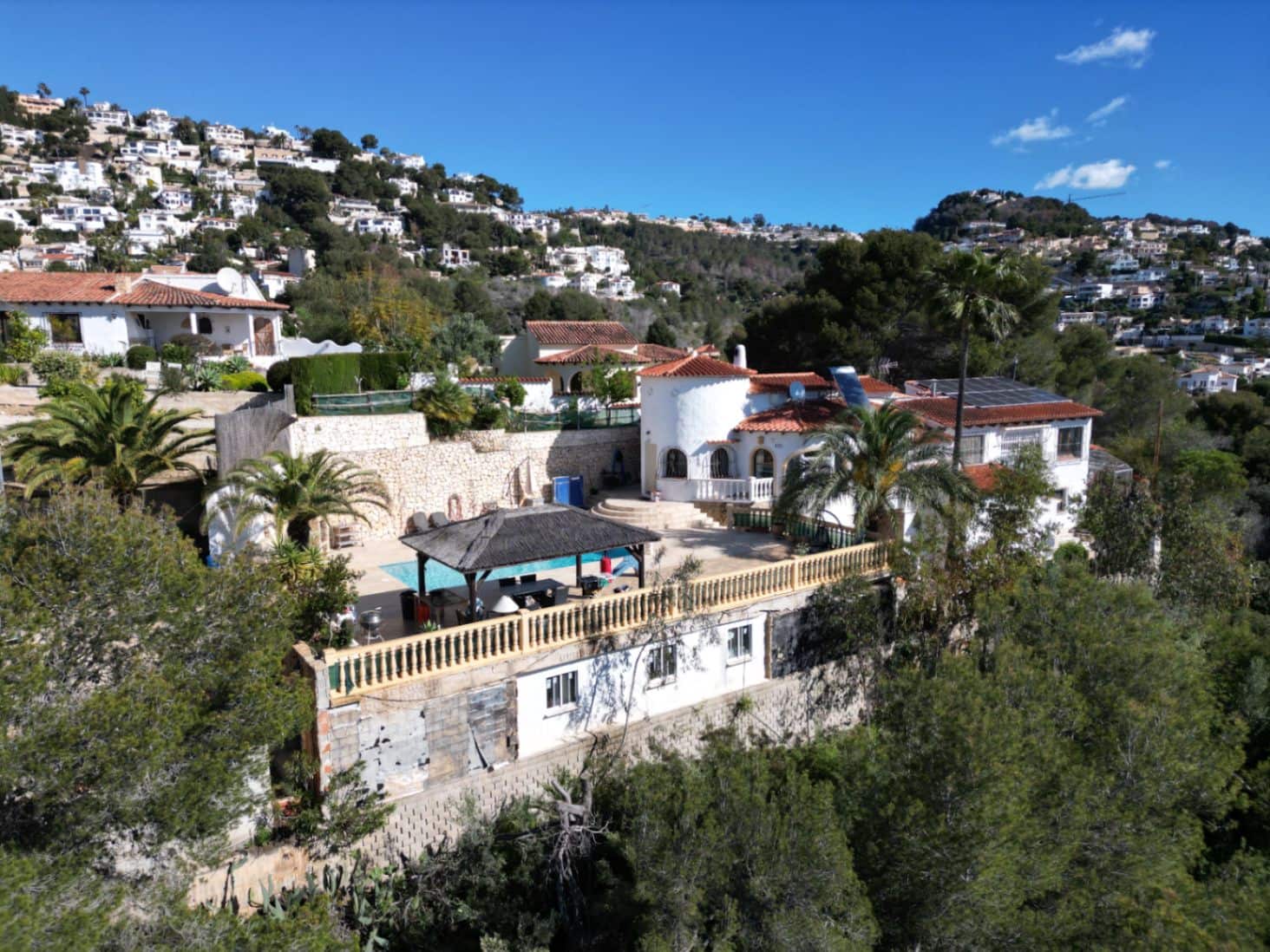 5 sypialnia Willa na sprzedaż w Montemar z basenem garażem - 855 000 € (Ref: 8878993)