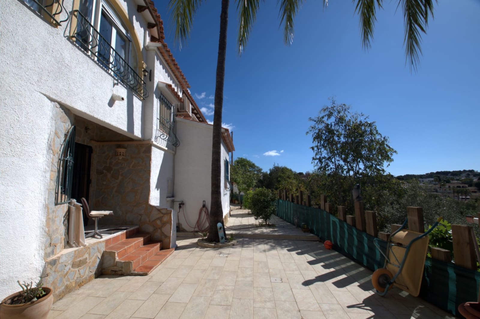 5 sypialnia Willa na sprzedaż w Montemar z basenem garażem - 855 000 € (Ref: 8878993)