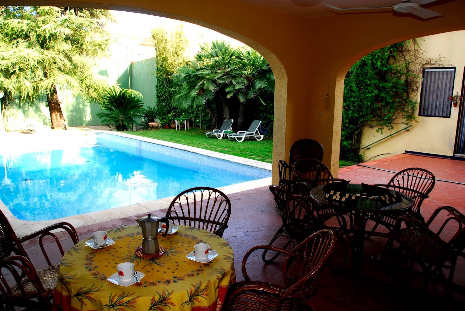 7 soveværelse Byhus til salg i Pedreguer med swimmingpool - € 469.950 (Ref: 8880750)