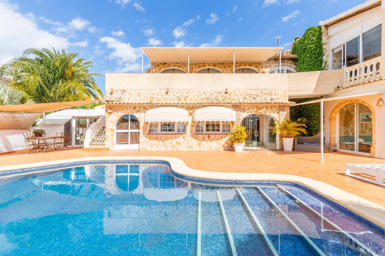 4 soverom Villa til salgs i Moraira med svømmebasseng garasje - € 1 925 000 (Ref: 8933265)