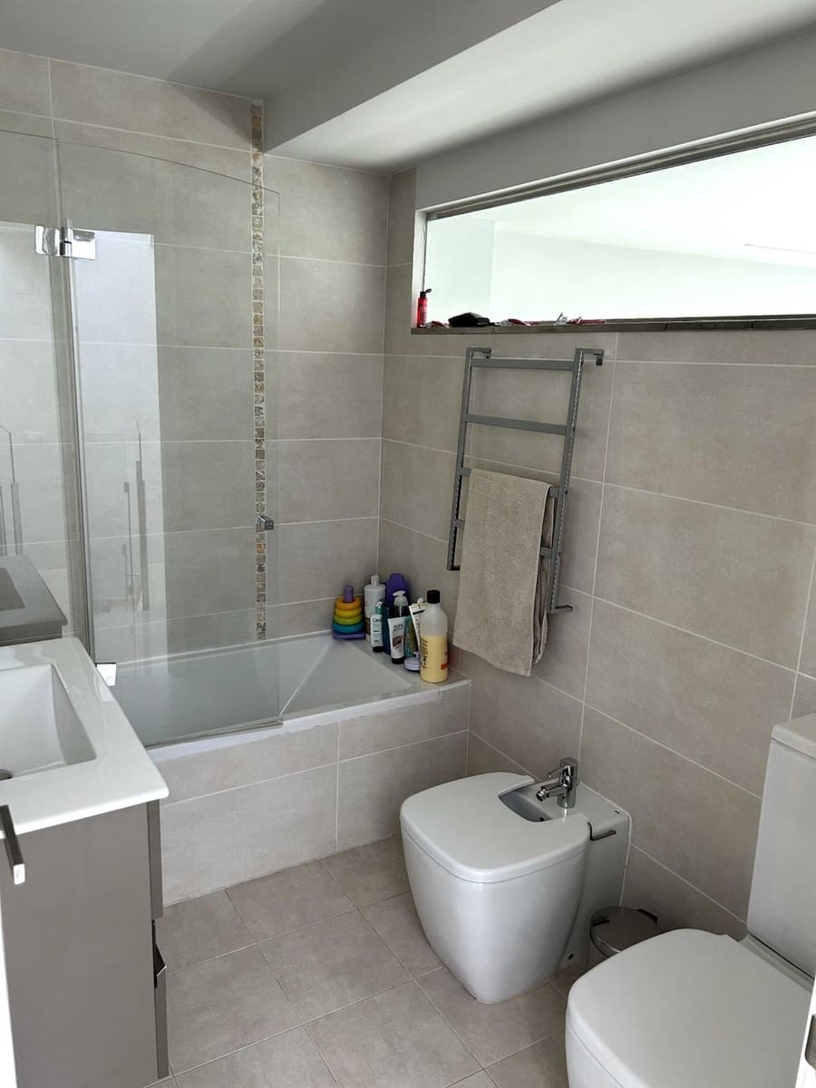 3 soveværelse Semi-Rækkehus til salg i Denia med swimmingpool garage - € 559.000 (Ref: 8969499)