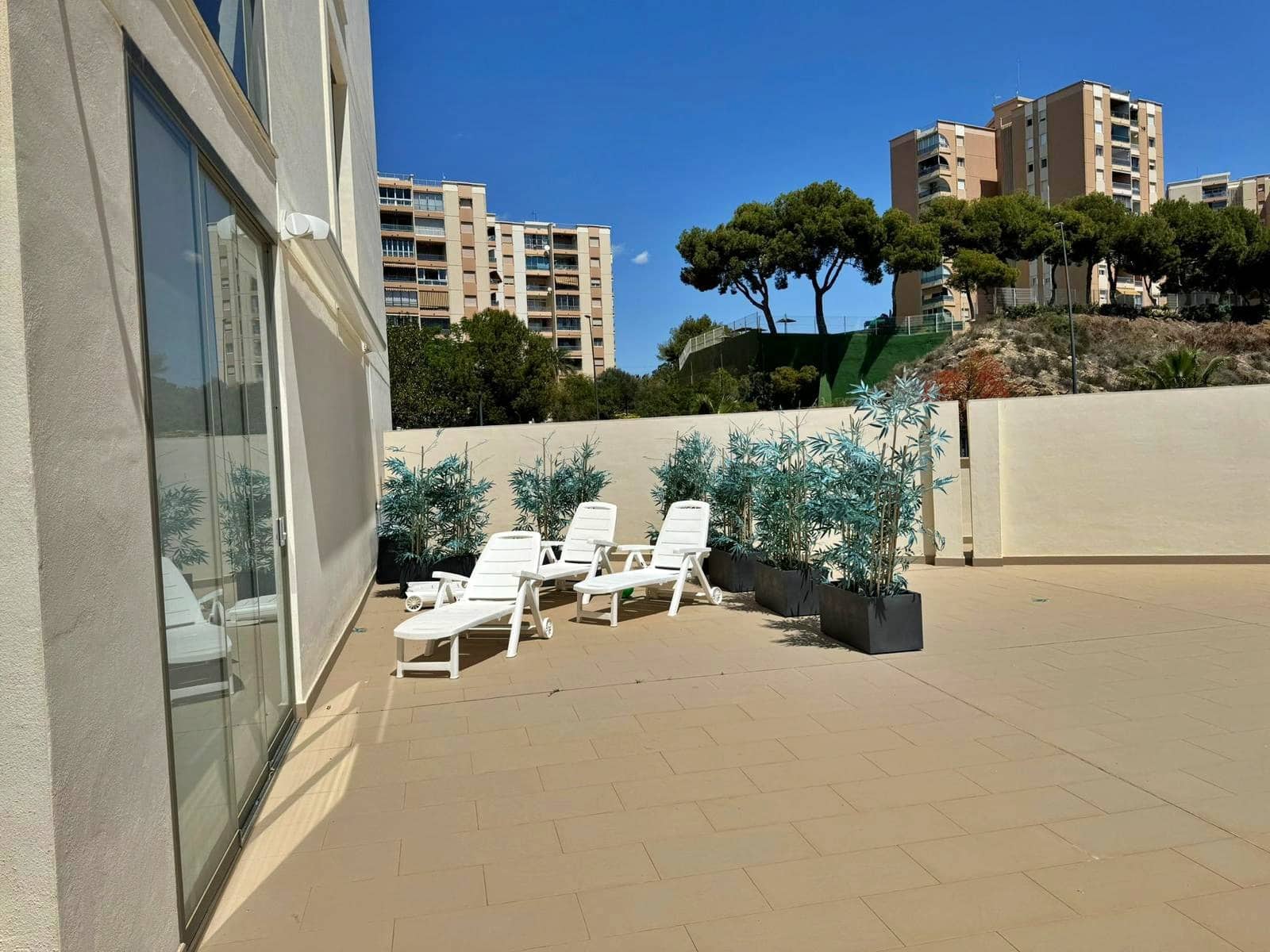3 bedroom Apartment for sale in La Villajoyosa / Vila Joiosa with pool garage - € 475,000 (Ref: 8971690)