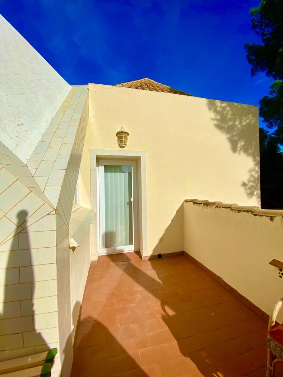 Chalet de 3 habitaciones en Altea en venta con piscina garaje - 525.000 € (Ref: 8971692)